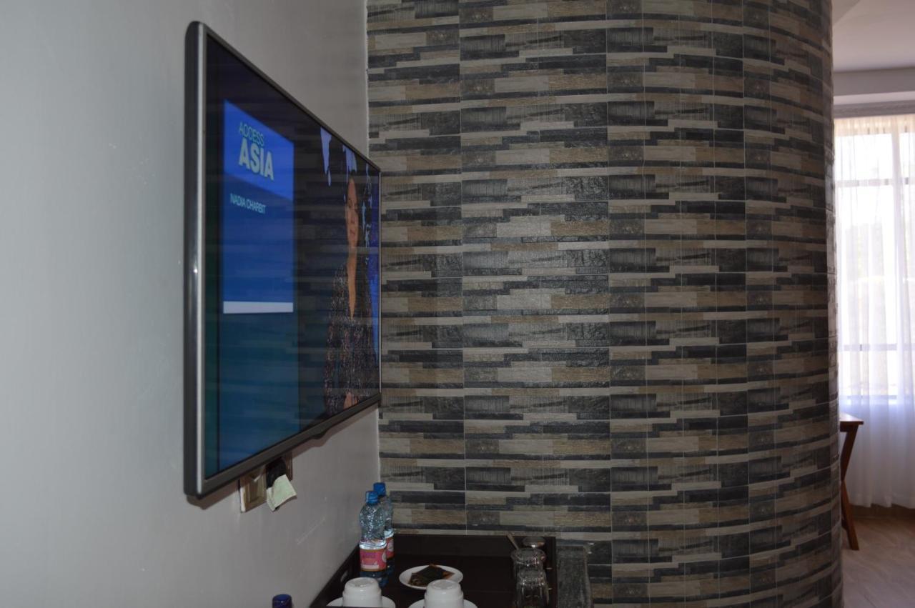 Kunste Hotel Nakuru Extérieur photo
